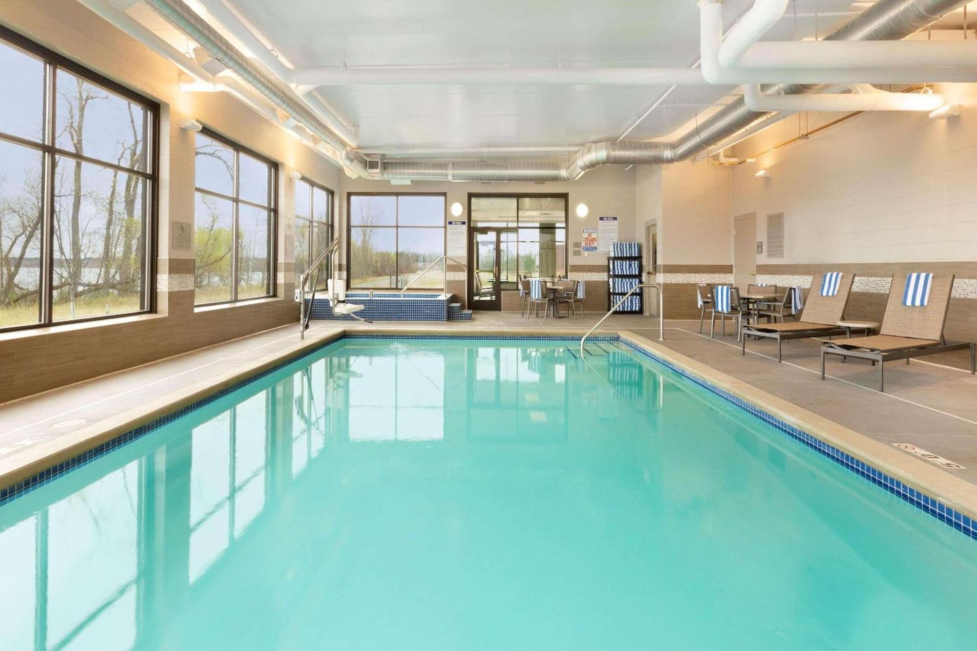 Country Inn & Suites By Radisson, Bemidji, Mn Extérieur photo